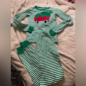 EUC The Children’s Place Christmas Elf Pajama Set